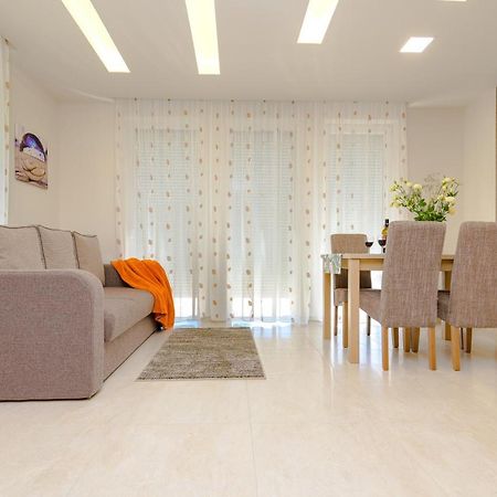 Bella Apartments No1 Hajdúszoboszló 外观 照片
