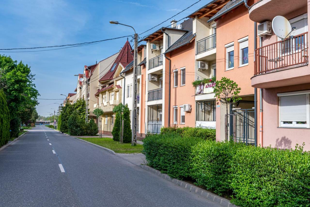 Bella Apartments No1 Hajdúszoboszló 外观 照片
